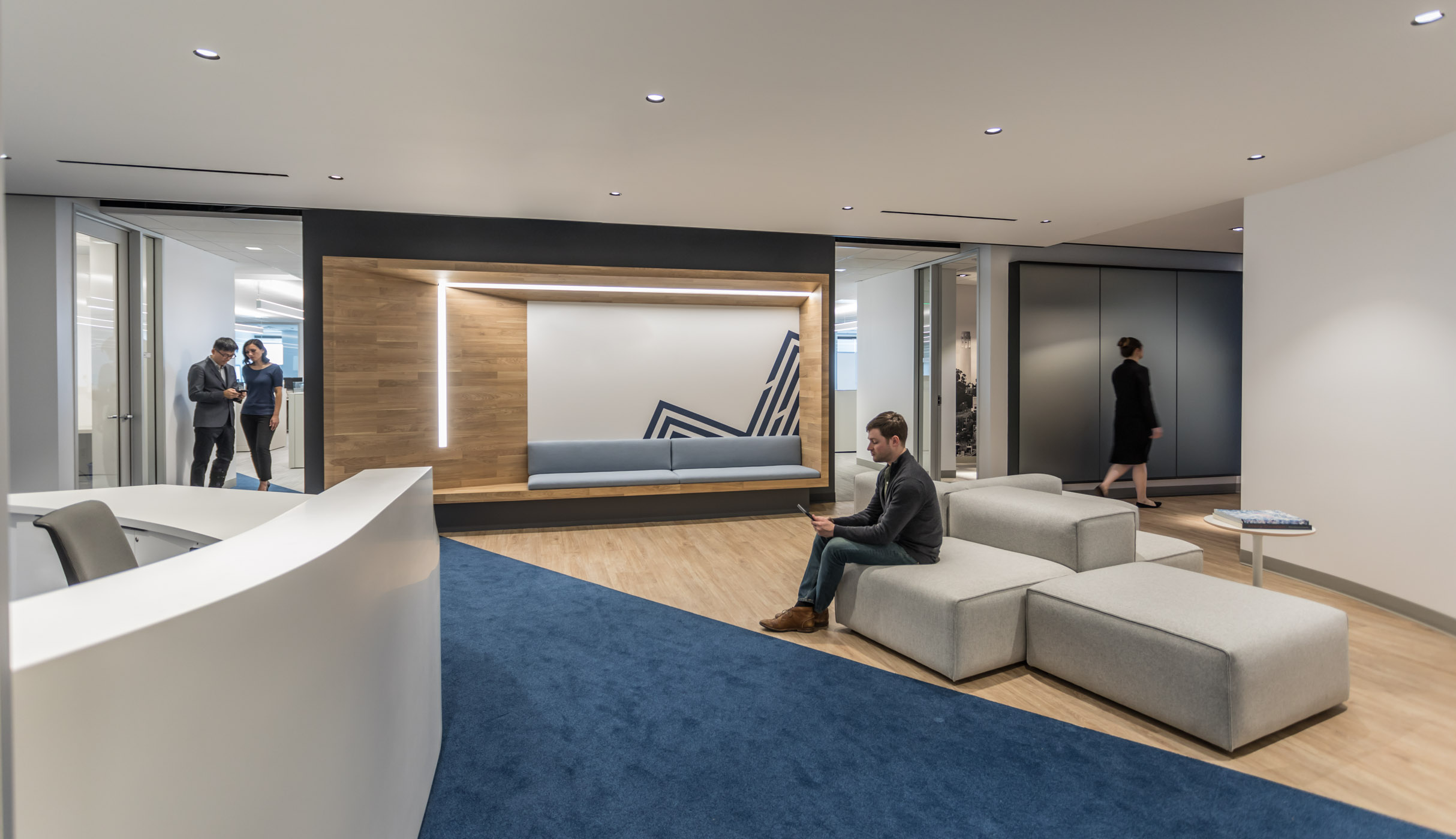 4-18_RMW_Prudential-489_CorpGallery