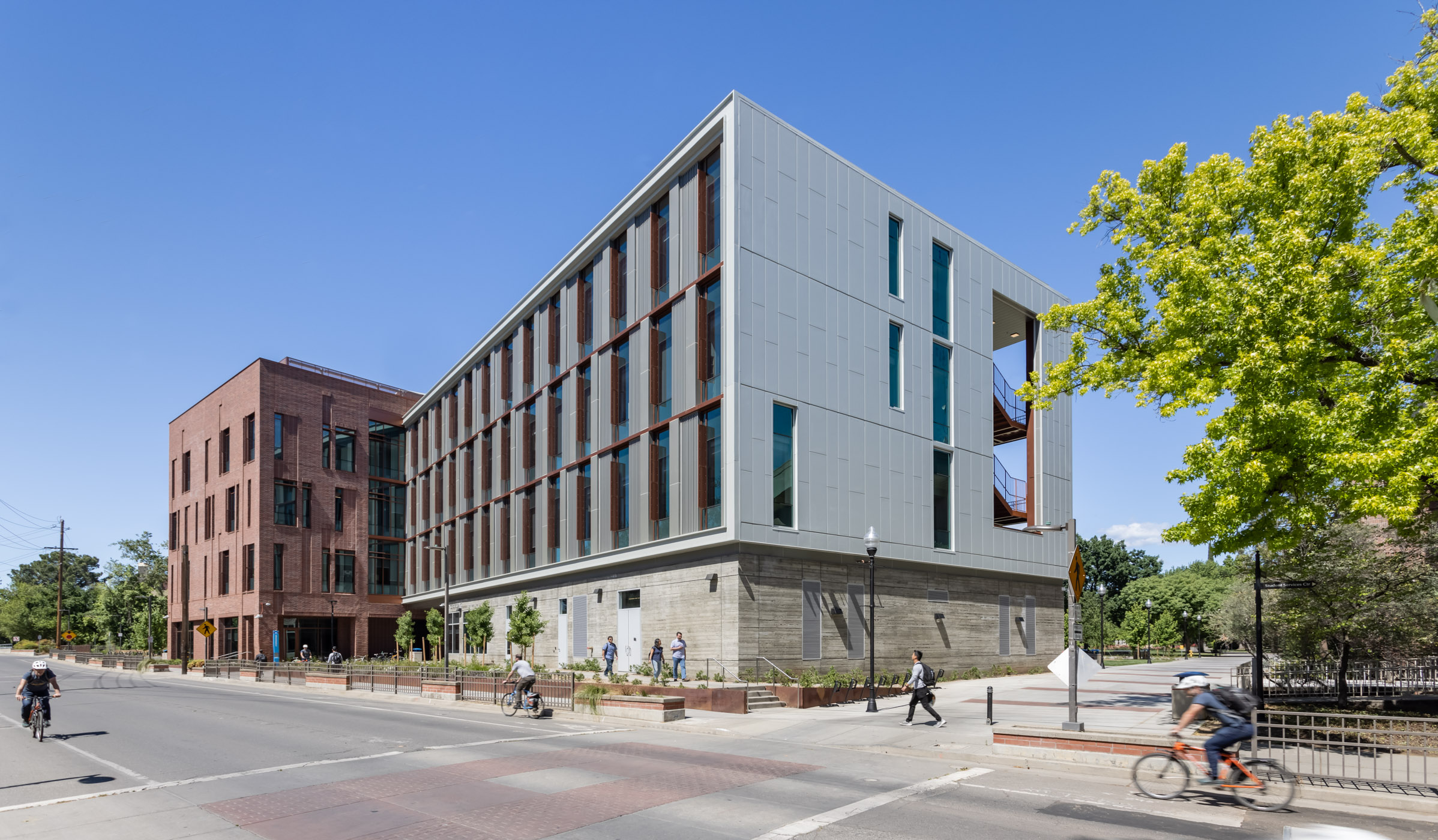 4-21_Smithgroup_ChicoState-3159-Edit-2_InstitutionsGallery