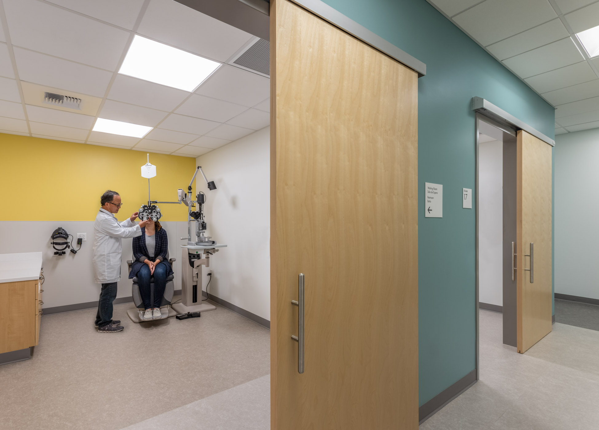 7-21_HGA_LosGamosHealthcare_SanRafael-2727-Edit_HealthcareGallery